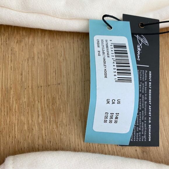 SoulCycle X BILT Kingsley Hoodie in Cream and Zee Shorts in Blue/Black - Picture 5 of 7